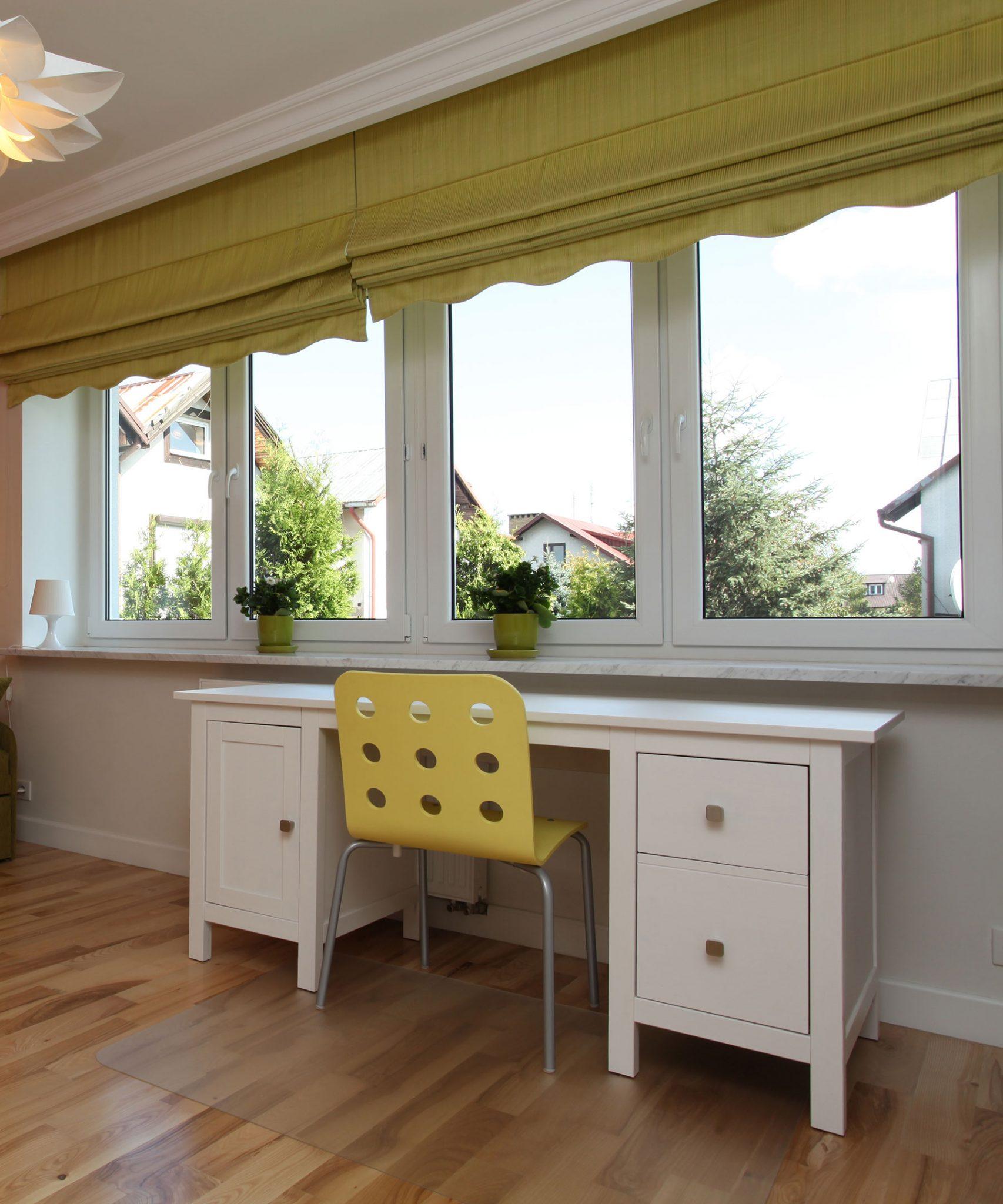 5 Tips to Choose the Best Colour  Blinds Mansours