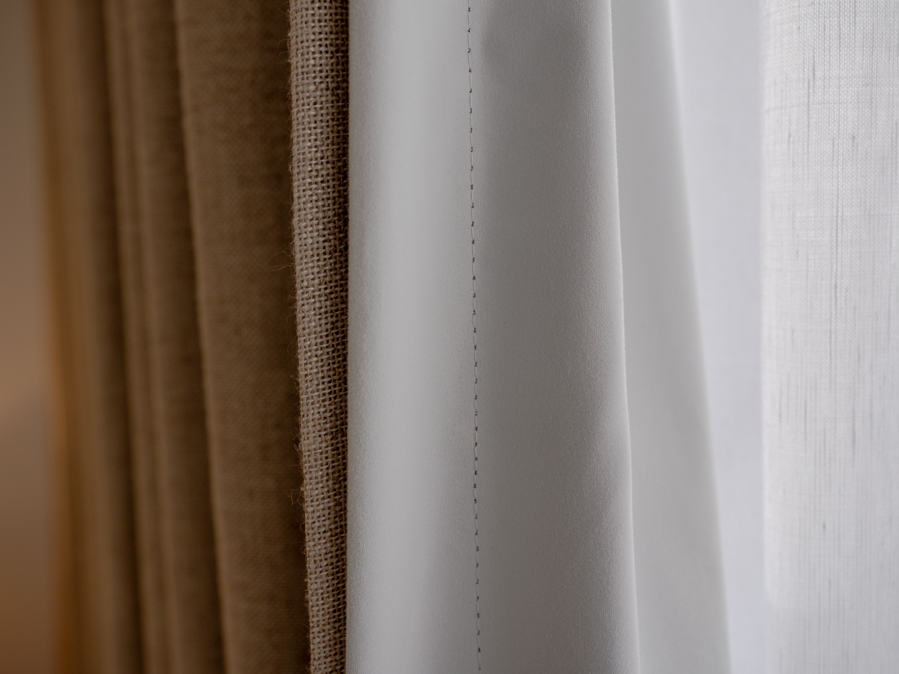 Phillips Street, Cabarita-16 Natural fibres, tactile weaves and soft wave lines