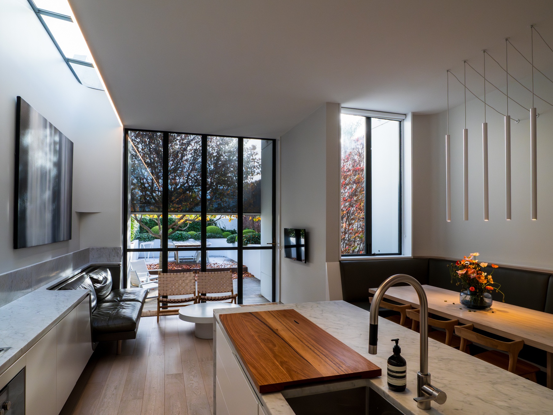 Regent Street, Paddington-11 Quiet performance for a refined architectural home